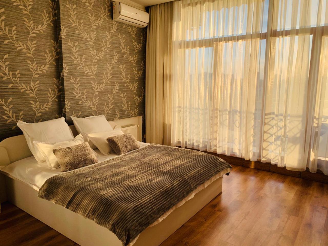 Arkadia Palace 2Bd Apartment Одесса Экстерьер фото
